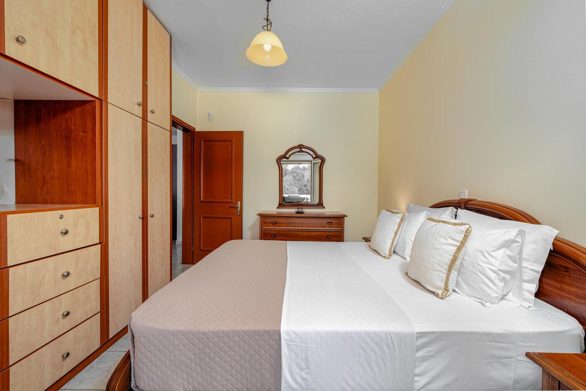 Vila Rosa 3 Bedroom With Sea View Tragaki